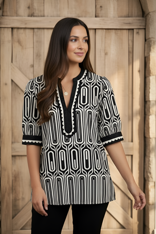 Geometric Print Scallop Trim Blouse