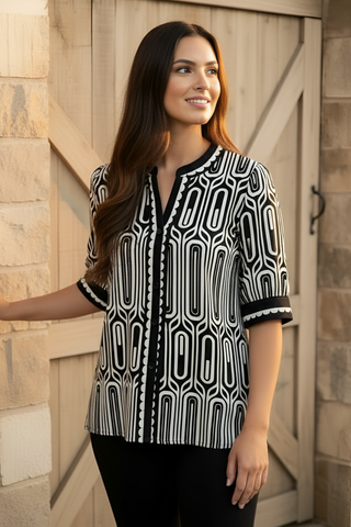 Geometric Print Scallop Trim Blouse