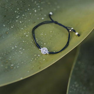 Breathe Blessing Bracelet : Black / Gold Plated