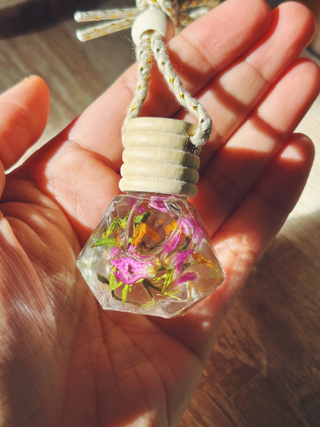 Spring Car Diffusers | Air Fresheners: Lilac & Lily