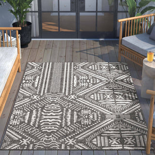 Khalo Tribal Indoor/Outdoor Black Flat-Weave Rug: 5'3" x 7'3"