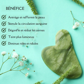 Roller and Gua sha Green Jade Stone Duo