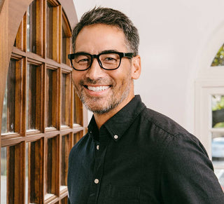 Kent (Blue Light): Black / Reading / 2.00